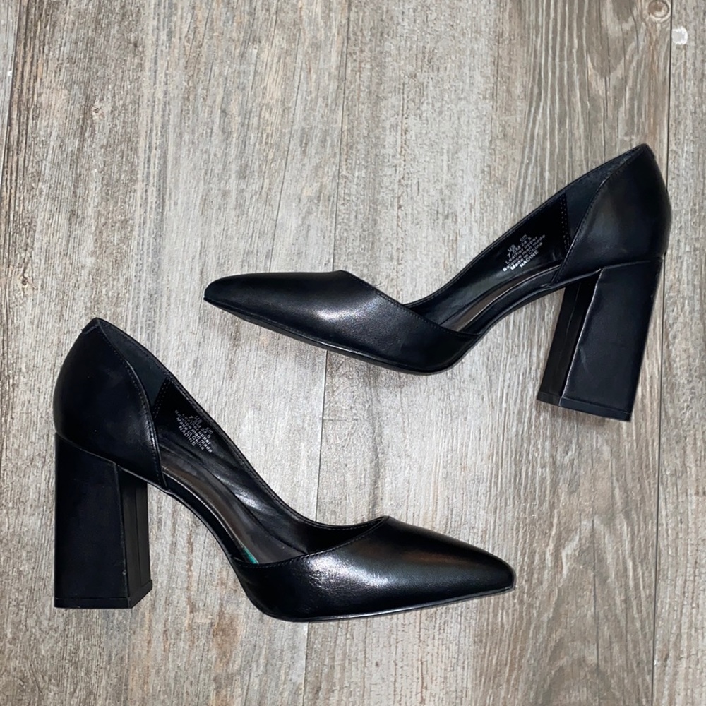 Bleecker & Bond Leather Nadine Pumps